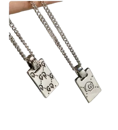 Gucci Skull necklace