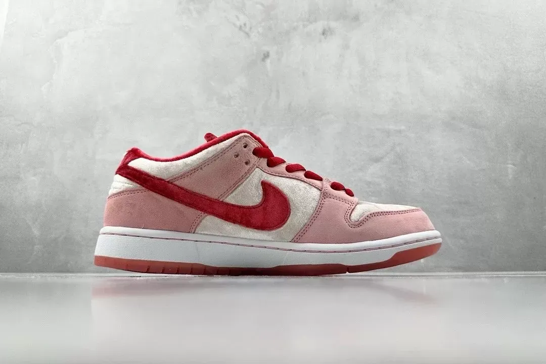 Strangelove Dunks